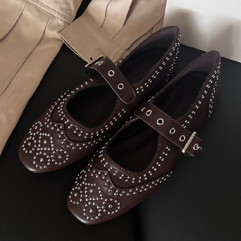 Retro Rivet Buckle Design Flat - огляд і ціна Women Shoes Brands
