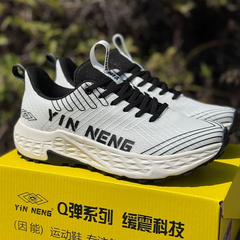 Professional Sports Shoes For  - огляд і ціна Women'S Shoes Vs Men'S