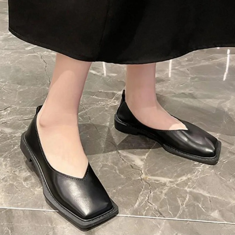 Roman Women Low Heel Pumps Lad - огляд і ціна Women'S Shoes Casual Sneakers